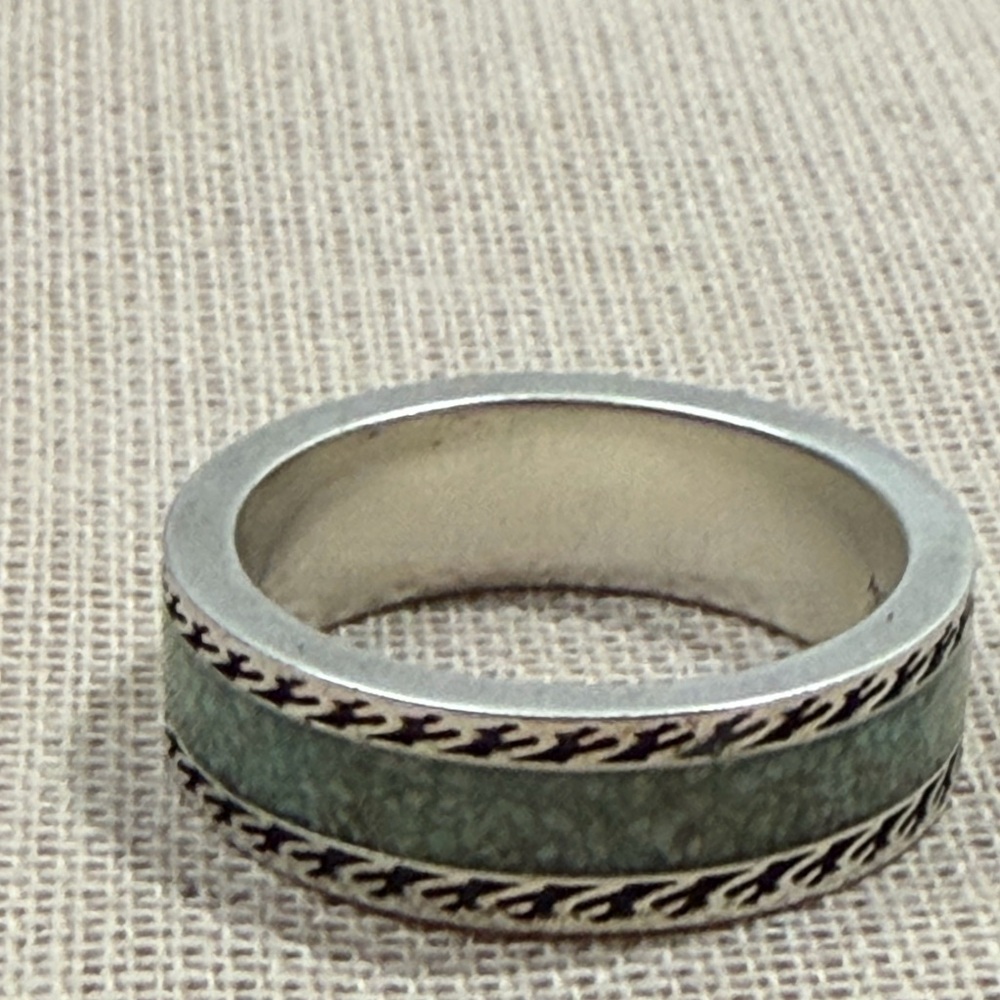 Gucci Interlocking G Silver Ring - image 4